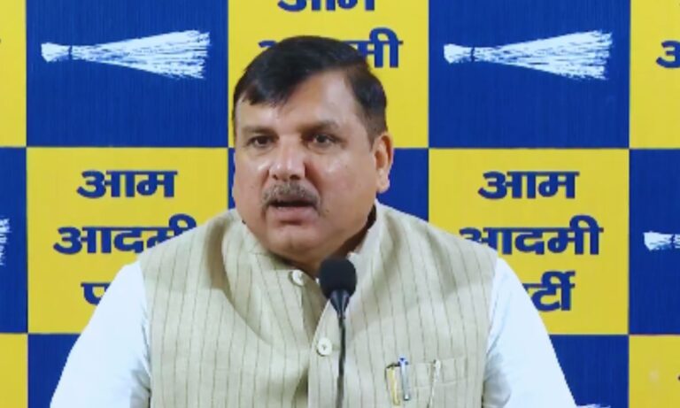 ऊर्जा संकट पर AAP का हमला: जब सब ठीक है तो मिट्टी के तेल की सलाह क्यों? – संजय सिंह ऊर्जा संकट को लेकर Aam Aadmi Party के सांसद Sanjay Singh ने केंद्र सरकार से जवाब मांगा