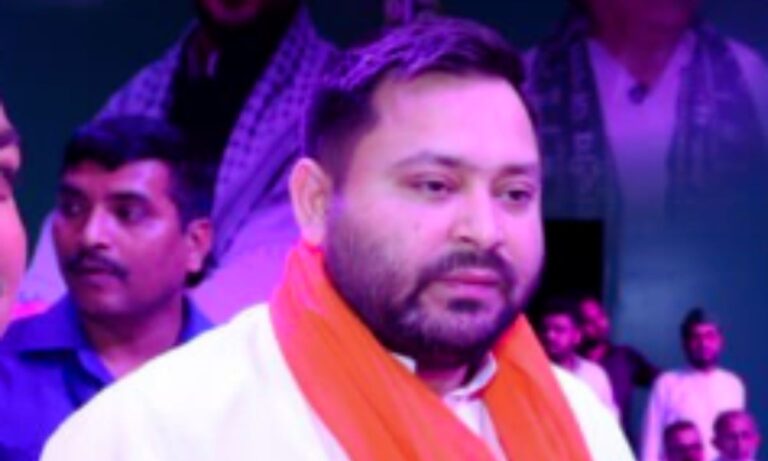 बिहार में म्यूजिक टीचर नहीं, फिर भी 158 करोड़ के वाद्य-यंत्र! बड़ा सवाल या बड़ा घोटाला? बिहार के स्कूलों में बिना म्यूजिक शिक्षक के खरीदे गए वाद्य-यंत्रों पर Tejashwi Yadav ने सवाल उठाए