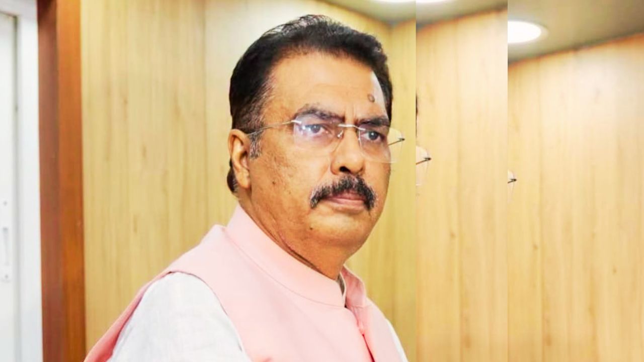 होम तीसरा पक्ष पटना स्थित भाजपा प्रदेश कार्यालय में संगठनात्मक बैठक को संबोधित करते प्रदेश अध्यक्ष संजय सरावगी