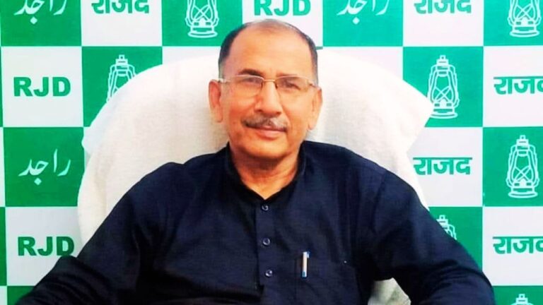 राजद प्रवक्ता चित्तरंजन गगन ने पटना में उमेश कुशवाहा के बयान पर प्रतिक्रिया देते हुए बिहार सरकार की कार्यशैली पर सवाल उठाए