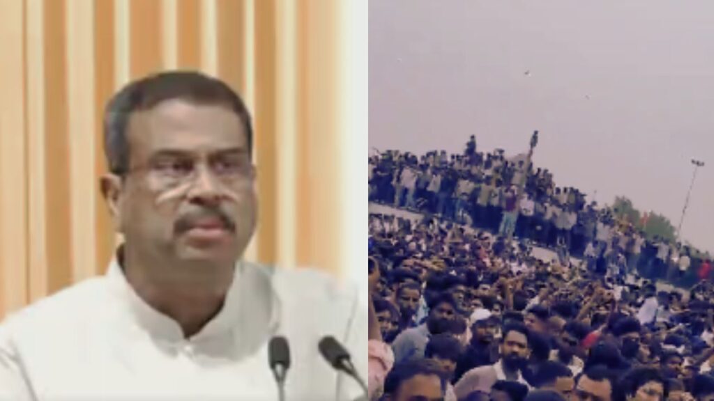 जंतर-मंतर पर शिक्षा सुधार और NEET-UG विवाद को लेकर प्रदर्शन करते छात्र, हाथों में तख्तियां और बैनर लिए हुए