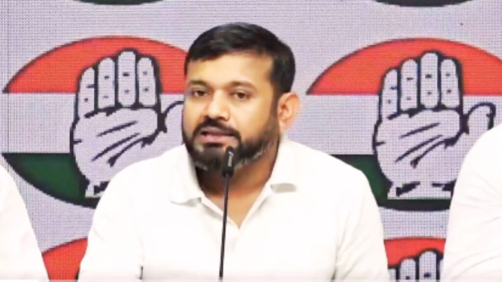 दिल्ली में कांग्रेस द्वारा शिक्षा, पेपर लीक और रोजगार को लेकर तीन प्रमुख मांगें उठाते हुए प्रेस वार्ता