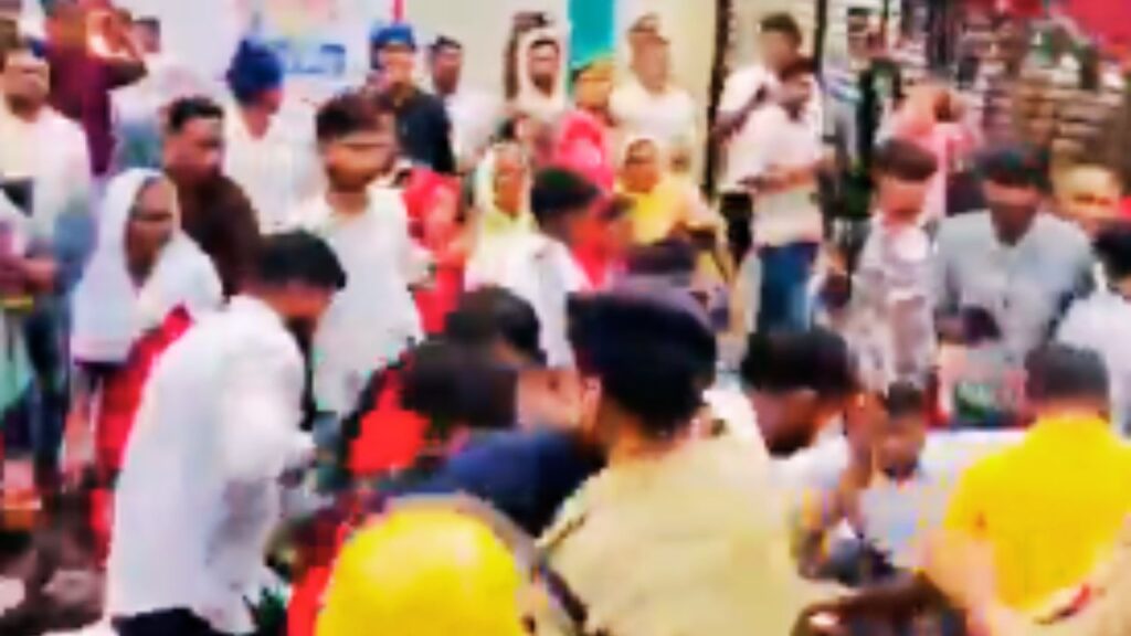 मेरठ मामले पर स्वामी प्रसाद मौर्य ने दलित समाज की बेटी को न्याय और निष्पक्ष जांच की मांग की