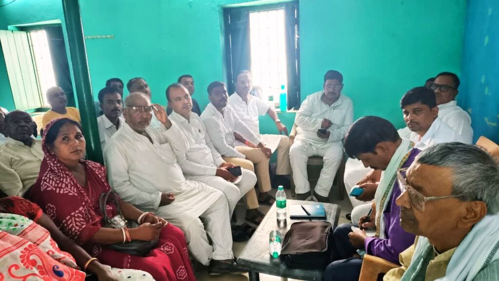 होम तीसरा पक्ष आरा में व्यवसायी महासंघ बिहार राज्य परिषद की पहली बैठक में मौजूद पदाधिकारी