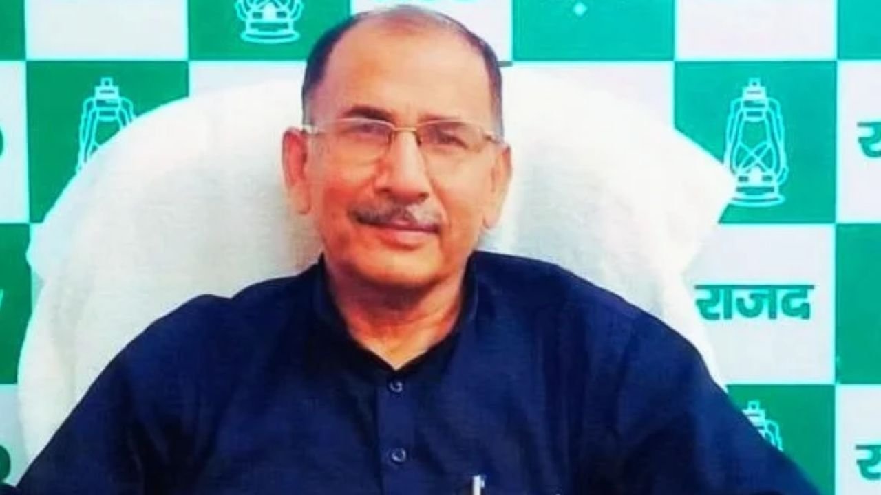 Untitled Design 60 तीसरा पक्ष
